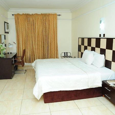 Richton Hotel And Suites Abeokuta Bilik gambar