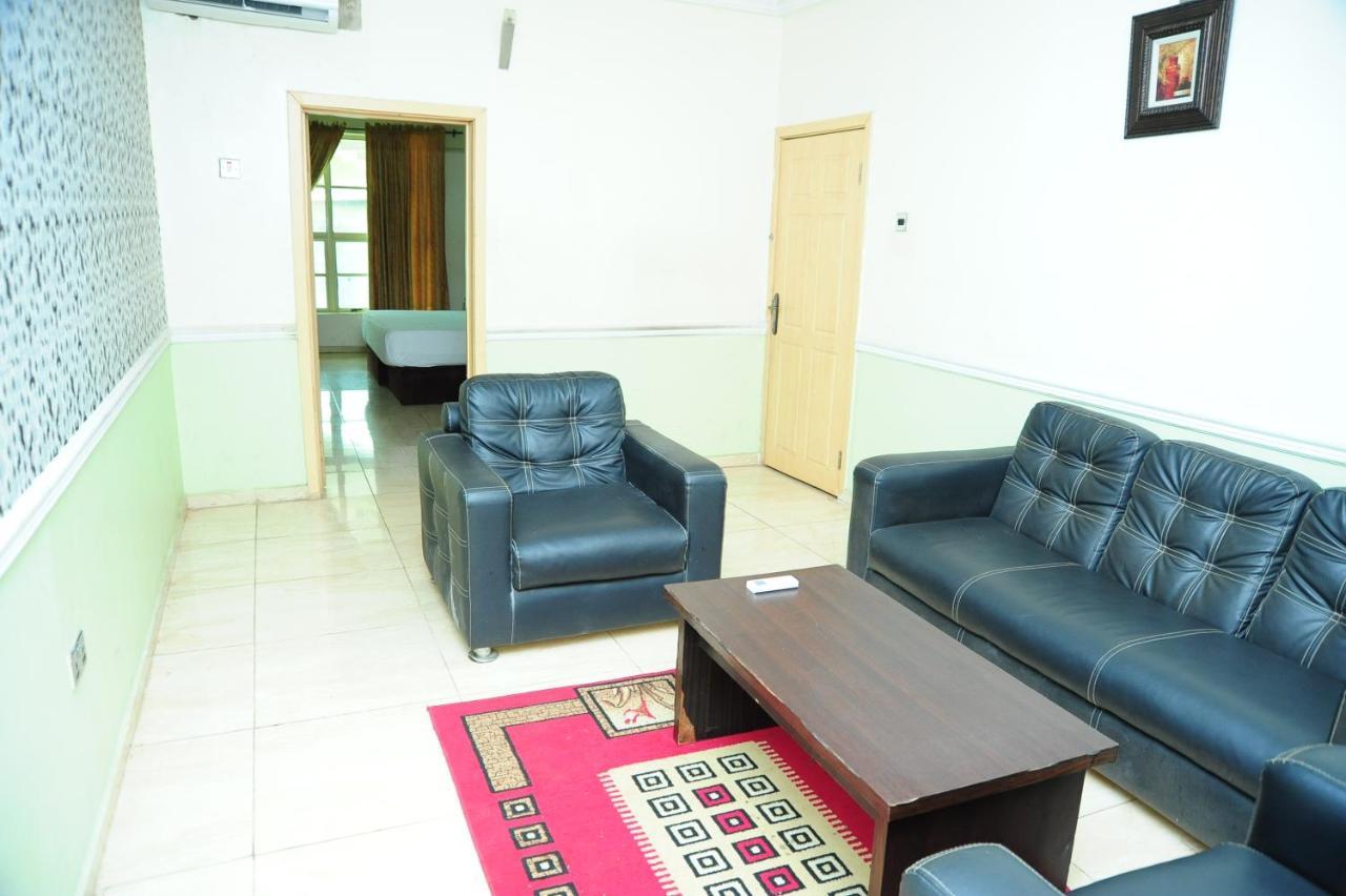 Richton Hotel And Suites Abeokuta Bilik gambar