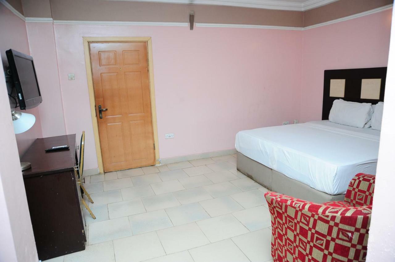 Richton Hotel And Suites Abeokuta Luaran gambar